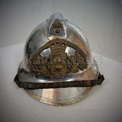 Casque ADRIAN sapeurs pompiers de Varennes s/Allier (Auvergne Rhône Alpes) - Type 1937